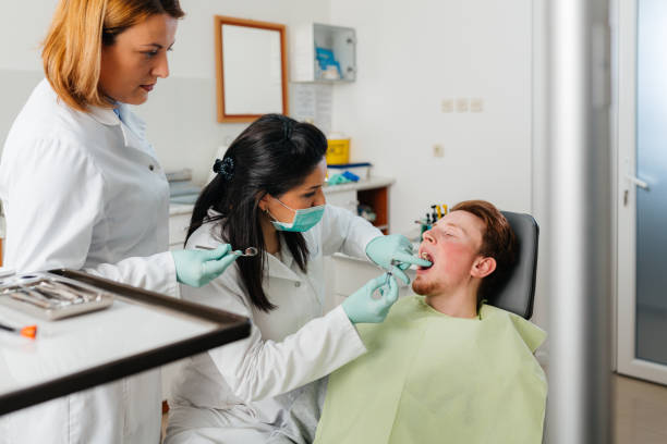 Best Emergency Dentist for Lost Fillings or Crowns in Freer, TX